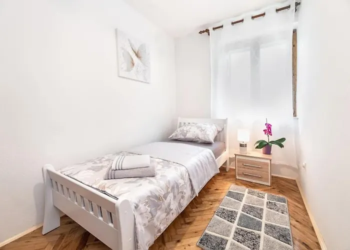 Aspalathos Apartman